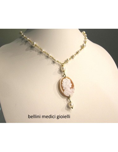 GIROCOLLO IN ARGENTO CON CAMMEO E PERLE