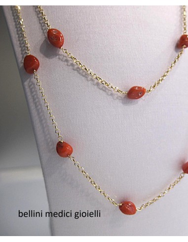 collana in argento dorato con...
