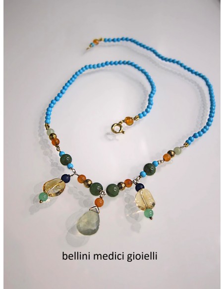 collana in pietra con magnesite  e ciondoli in giada , quarzo citrino e corniola